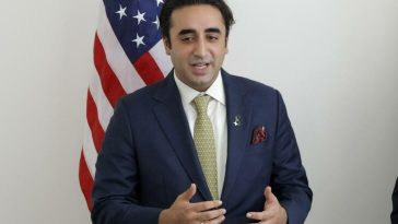 Bilawal’s detour causes speculations