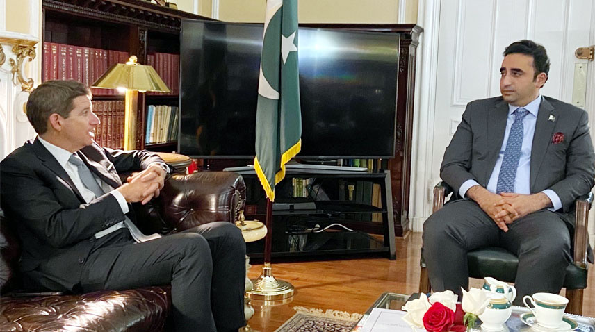 FM calls for huge investment to build disaster resilient infrastructure in Pakistan