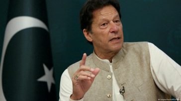 Imran Khan to hold key address at 5:15 pm today
