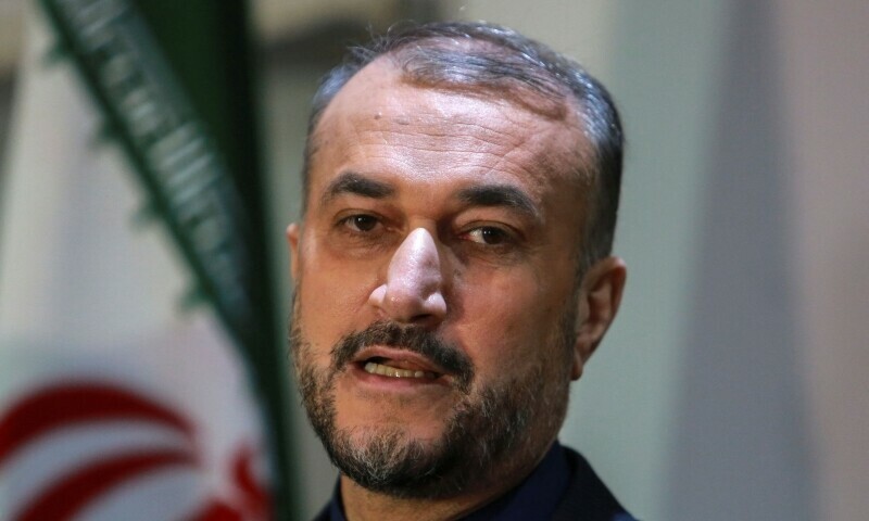 Iran wants closer ties with UAE: foreign minister