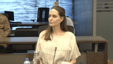 My heart is very much with the people of Pakistan at this time, says Angelina Jolie