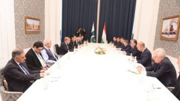 PM, Tajik president discuss bilateral, regional matters