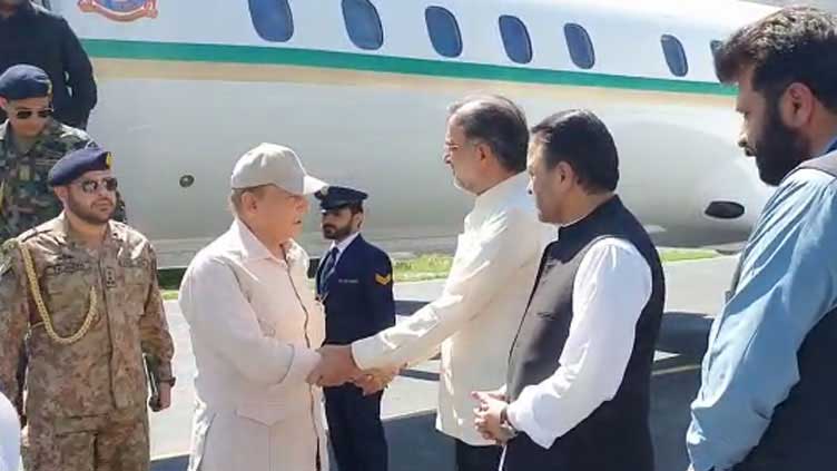 PM Visits GB To Review Relief Efforts And Losses Caused By Floods