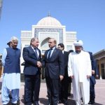 PM visits Samarkand’s historic Khizar mosque