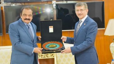 Pakistan, Iraq agree to start ferry service between Karachi and Basra