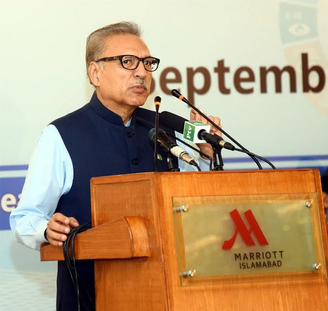 President advises youth to adopt intellectual changes for country's prosperity