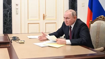 Putin signs ‘independence’ decrees for Zaporizhia, Kherson