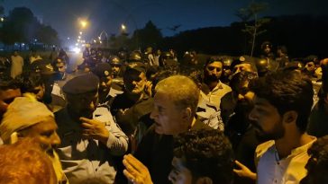 Talks between protesting farmers, govt successful