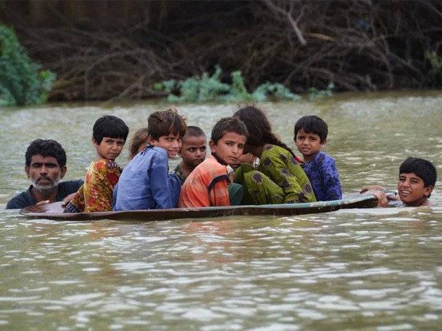 UNICEF sets up learning centres in flood zone