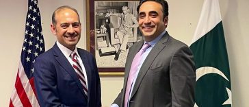 US, Pakistan re-engage to cope with floods, rebuild ties