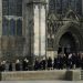 Queen Elizabeth’s coffin arrives at St Giles’ Cathedral, royals leave the church